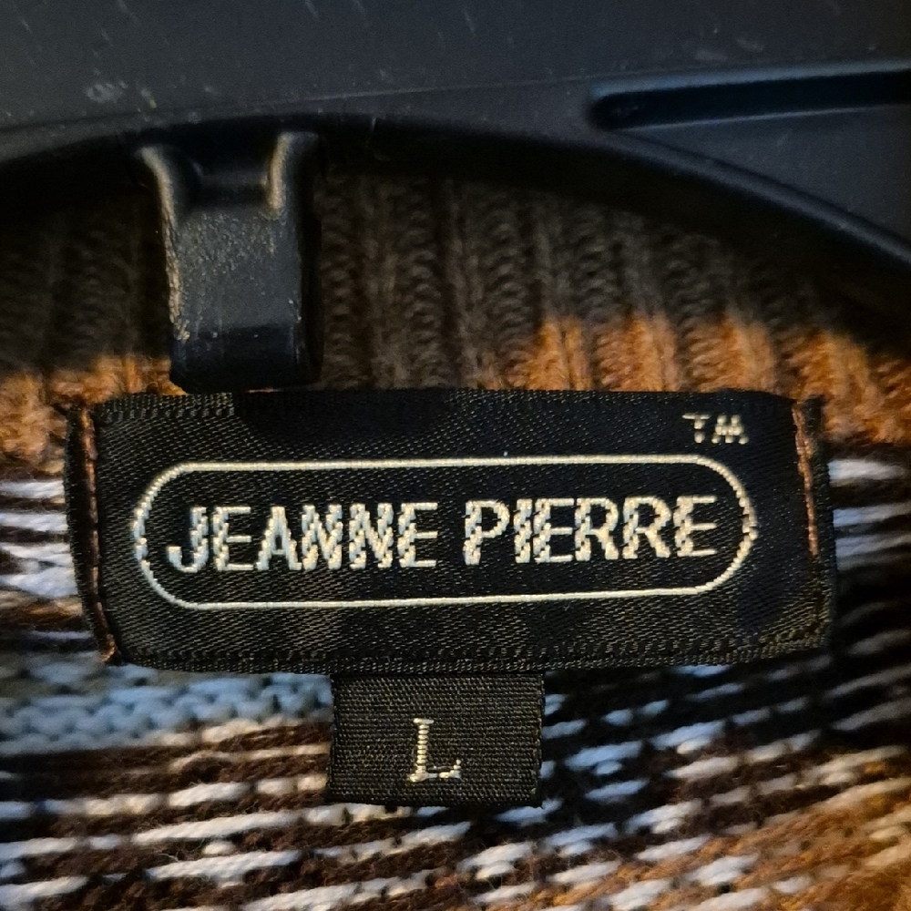 JEANNE PIERRE Brown and Cream Patterned Sweater - Picture 3 of 11